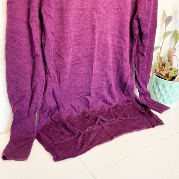 Medium BADGLEY MISCHKA Plum Purple Merino Wool Sweater Lightweight Luxury - Picture 12 of 13